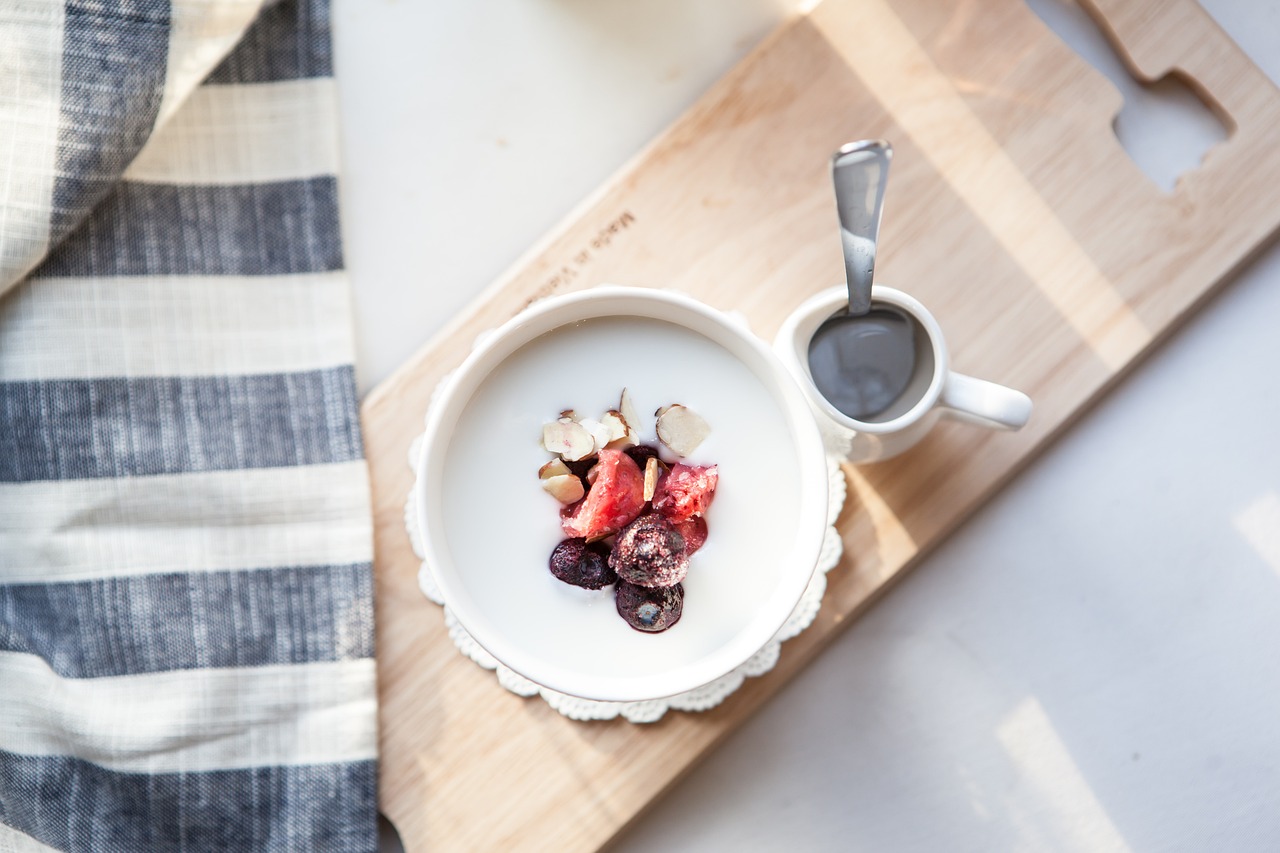 ¿Cuánto tiempo puede durar un yogur fuera de la nevera?