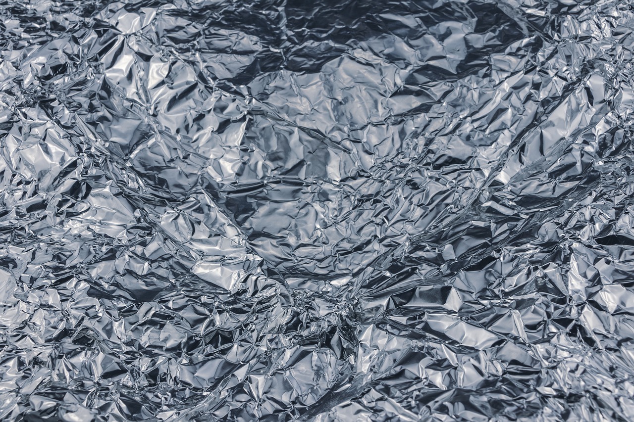 ¿Qué pasa si metes papel de aluminio en la freidora de aire?