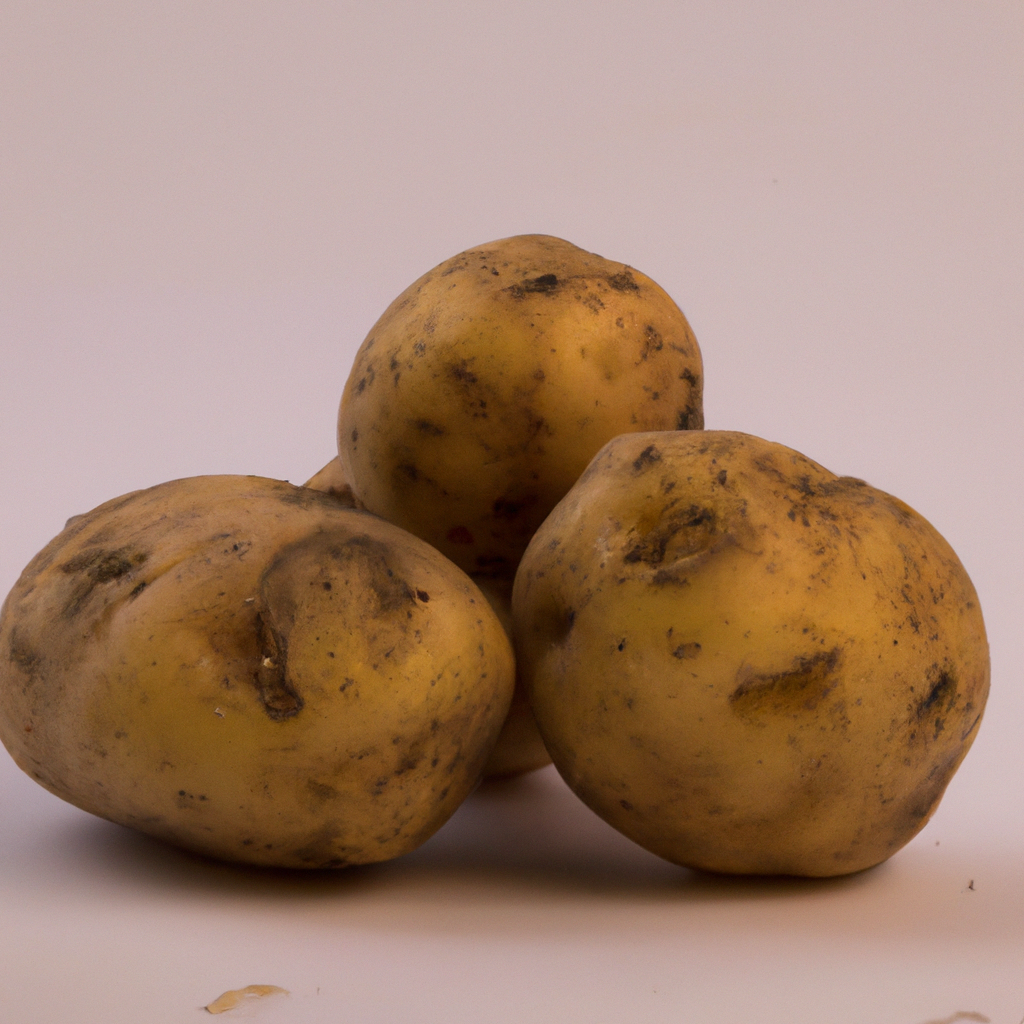 ¿Cómo conservar las papas crudas peladas?